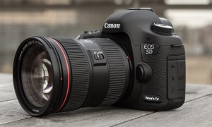 Canon EOS 5D Mark IV